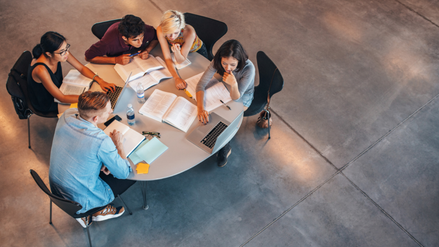 Ofta upptäcks koncentrationssvårigheter när man börjar i skolan. Foto: Shutterstock